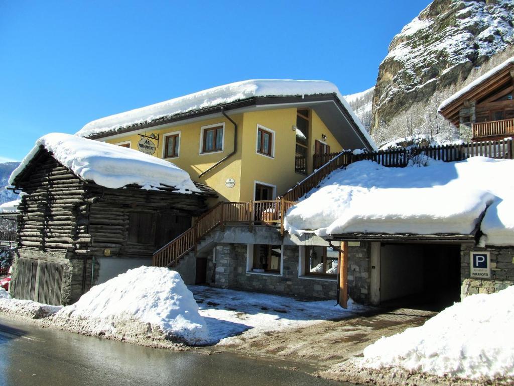 Hotel Miramonti Valtournenche Exterior foto